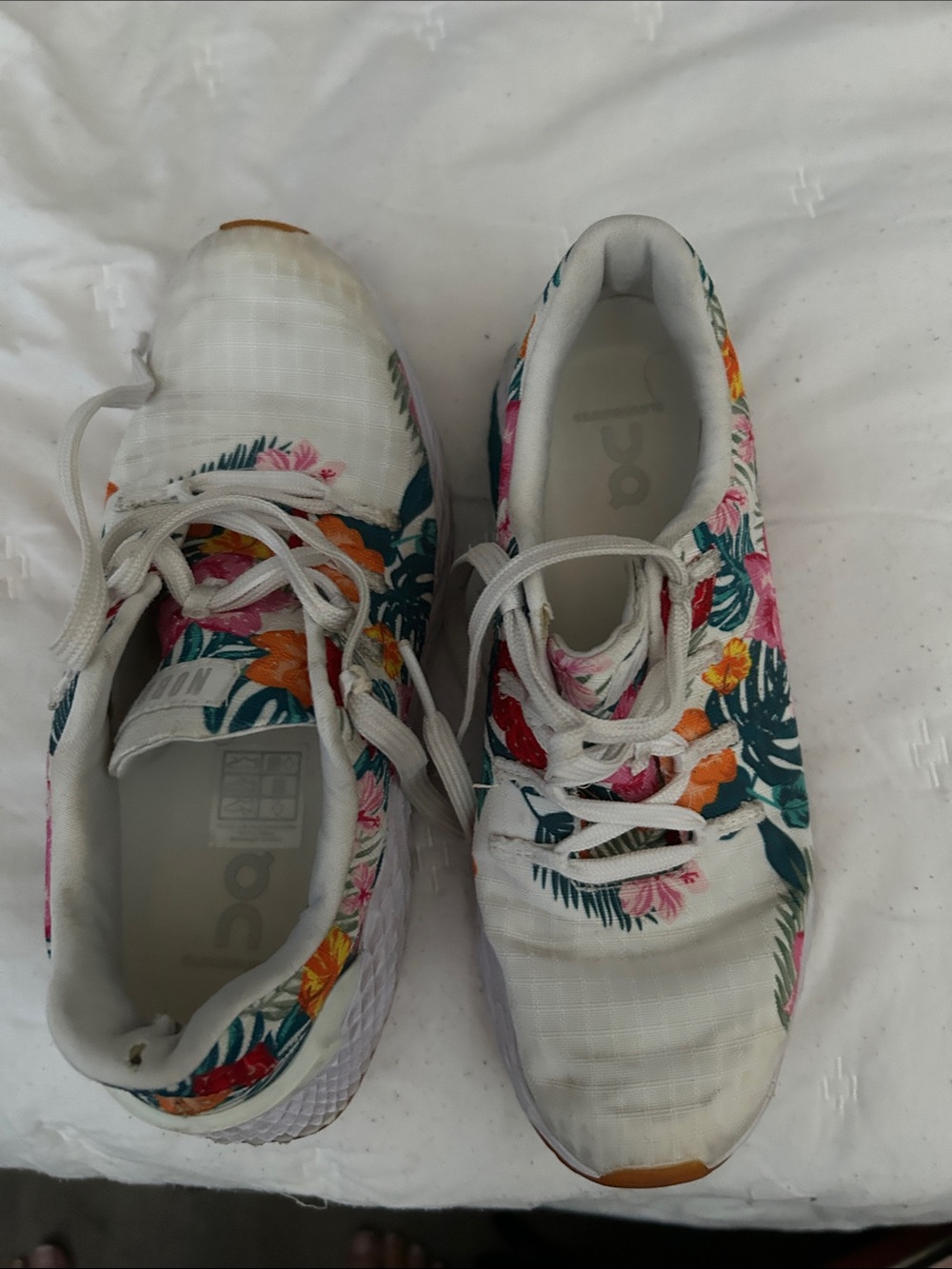 NOBULL Floral Print Women's Athletic Sneakers - White Multi